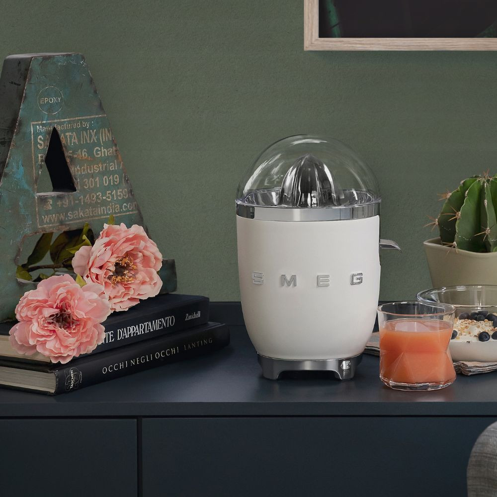 Smeg fehér citrusprés