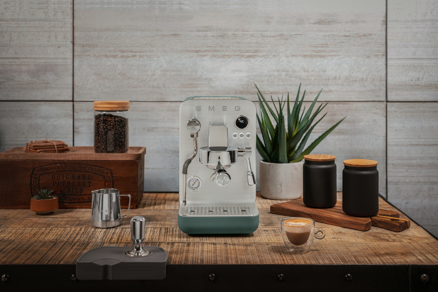 SMEG MINIPRO FÉLPROFESSZIONÁLIS KÁVÉFŐZŐ, Collezione design, matt smaragdzöld