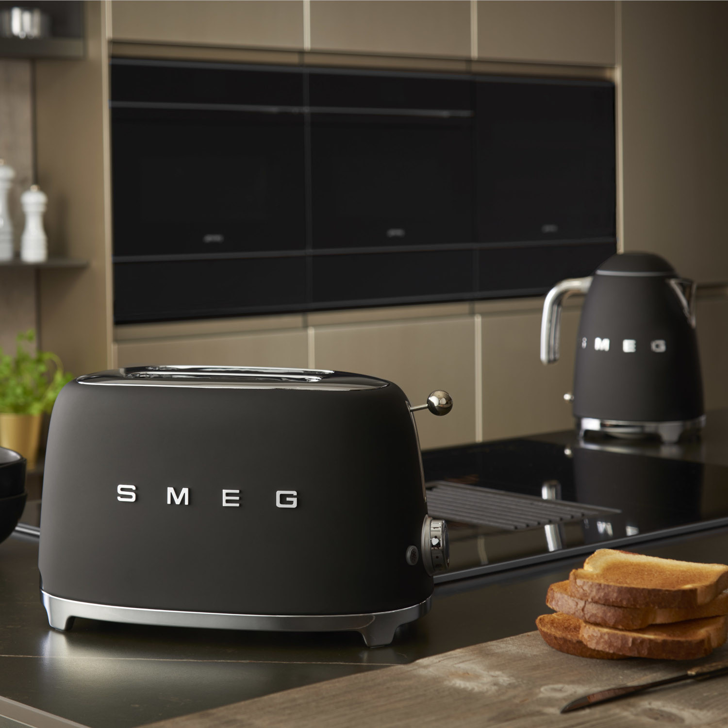 Smeg matt fekete reggeliző szett